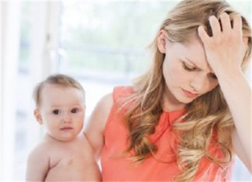 Những bí quyết giúp bạn trị khô âm đạo sau sinh một cách dễ dàng
